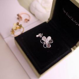 Van Cleef & Arpels ring lyh06 (2)